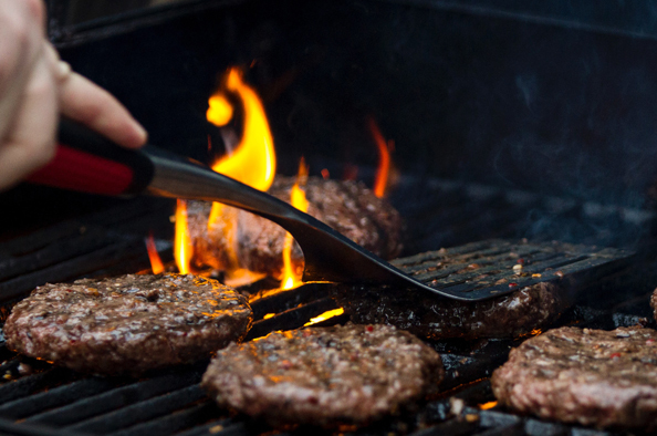 Nemcsak nyáron grillezhetünk – Válasszuk a legjobb marhahúst!