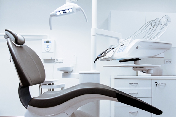 Holisztikus fogorvoslás – tények vagy marketing?